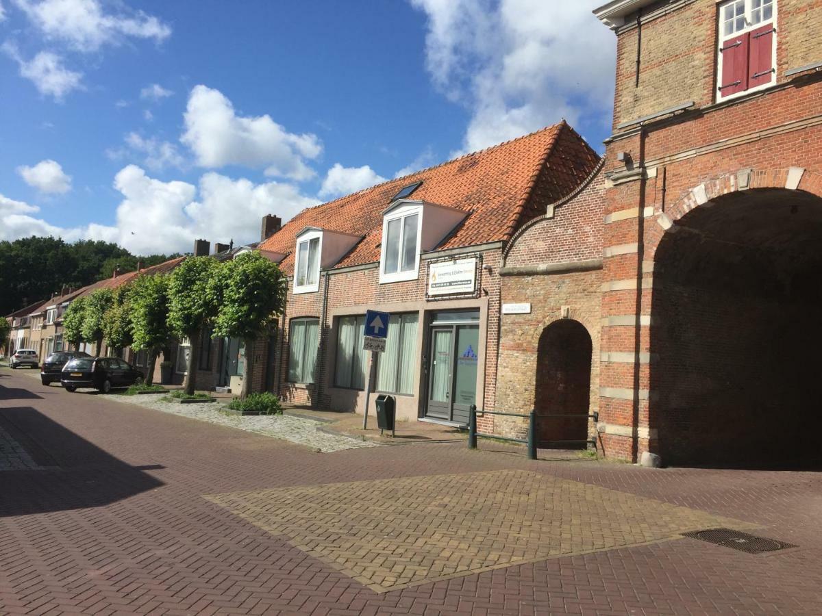 Residence De Kaaipoort Appartementen Aardenburg Eksteriør bilde